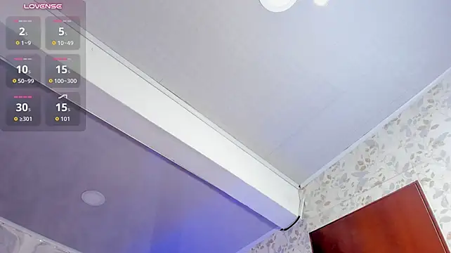 luccas_lowee live cam on StripChat