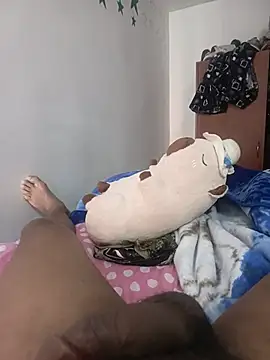 OutbredFlak live cam on StripChat