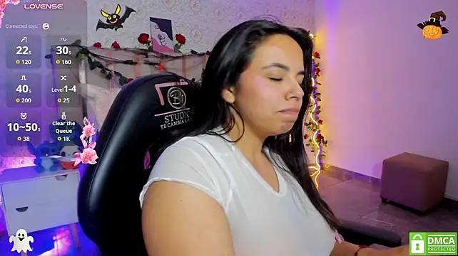 Karla_tay1 live cam on StripChat