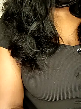 Mallu_karthika