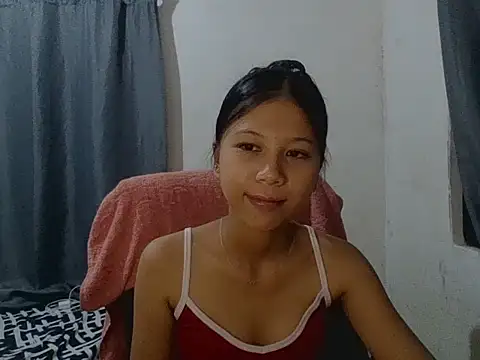 Novice_azrha05 live cam on StripChat