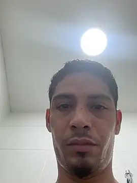justin_poll live cam on StripChat