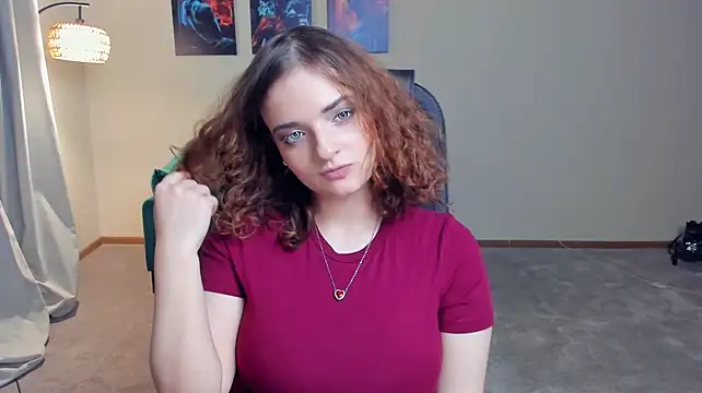 AyakoSchuele webcam