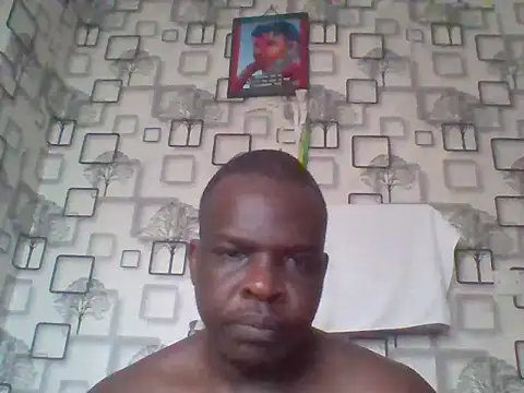 Chumba_001 live cam on StripChat