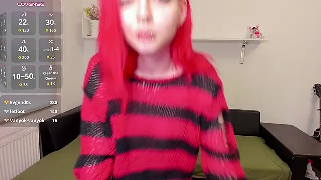 PetiteLia_