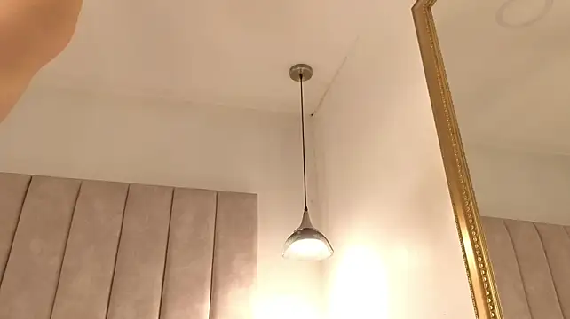 モデル: Nioki_
