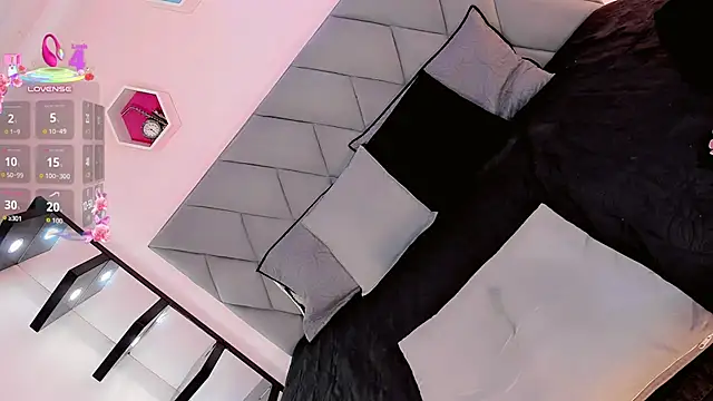Valeen_hott