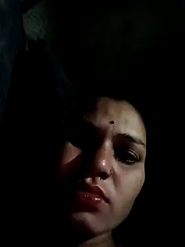 Ruby_Queenn live cam on StripChat