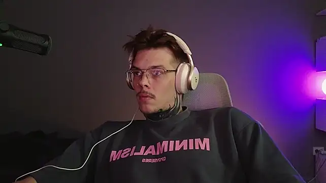 DENIS_HERE