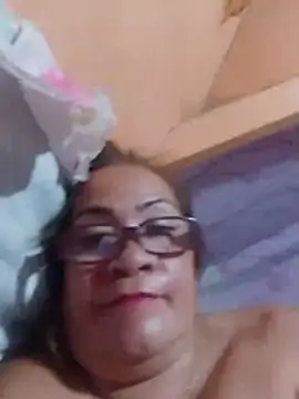 vickyhot1966
