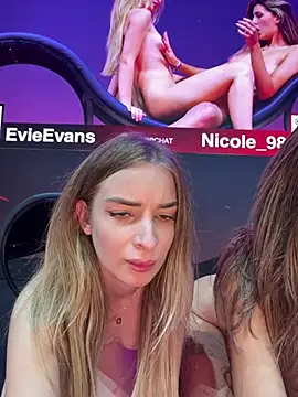 evieevans stripchat