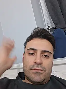 HugeTurkishCock webcam