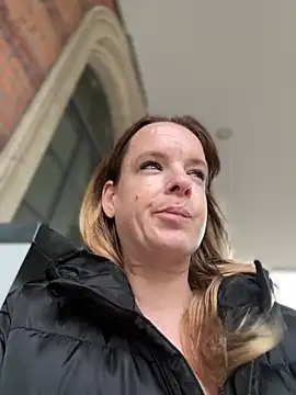 SexyMilf_1987