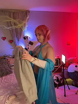 Angel-Lewd-Cake