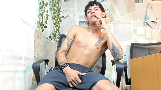 Bastian_boyshot77 live cam on StripChat