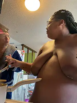 InterRacialFacial7296 webcam