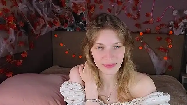 Emily_Cartex