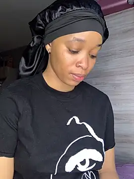 Miss_Nisha_102