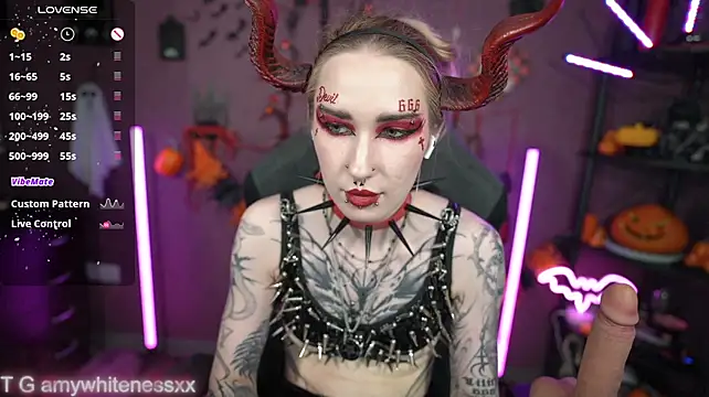 amywhitenessxx (F young) - make your succubus latex Goddess CUM