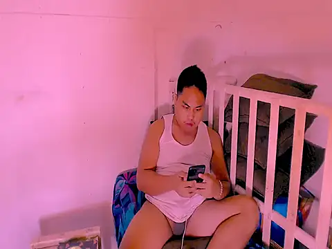 Hardking_69 live cam on StripChat