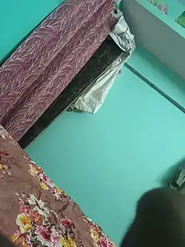 stepsister_spy