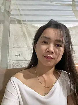 mia-squirt1