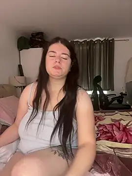 chaotic_private live cam on StripChat