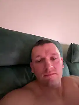 Sporti14S live cam on StripChat
