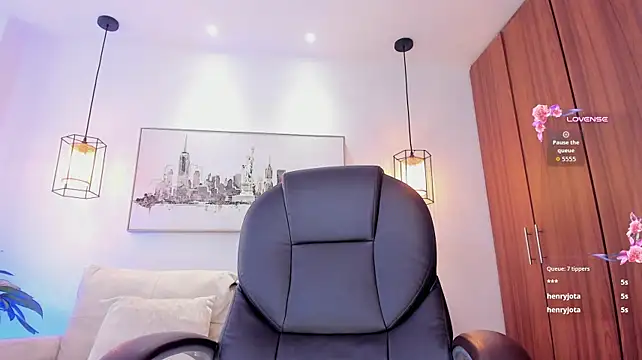 Aida_adams live cam on StripChat