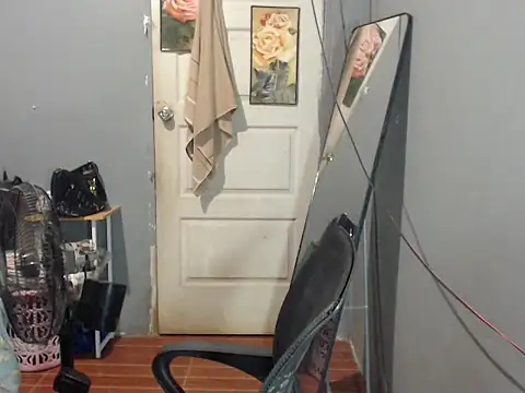 prettysam9 live cam on StripChat