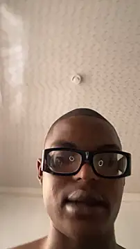THE_ONLY-BBC live cam on StripChat