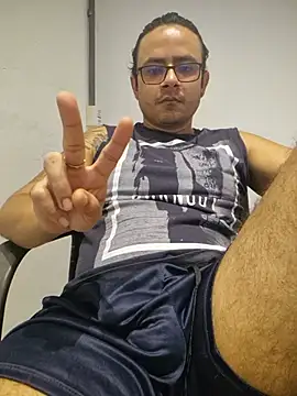Latinoamericanobr live cam on StripChat