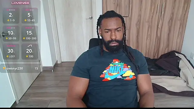 blackmuscless live cam on StripChat