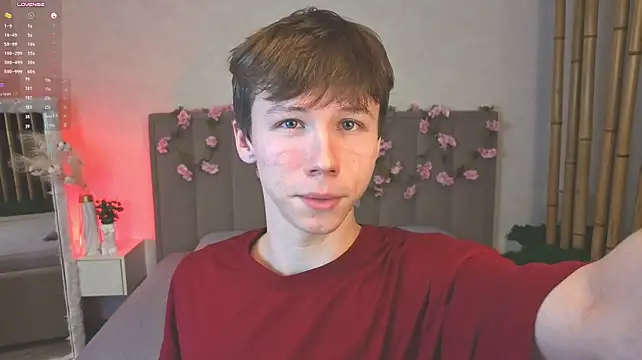 cuMte_boy live cam on StripChat