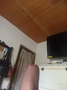 BeholdenSession8 live cam on StripChat