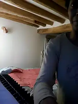 FATISSSE live cam on StripChat