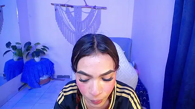 Velvet_Dream_ live cam on StripChat