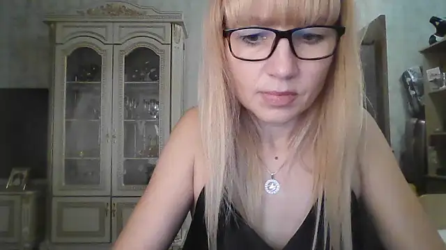 BarbaraKim live cam on StripChat