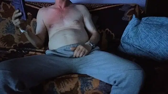 cumloverboyxx69