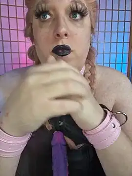 Model: LunaTVOfficial