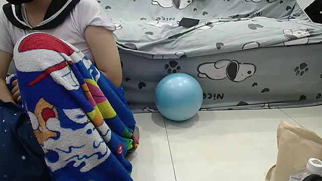 Grass_99 live cam preview