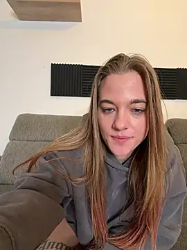 Luna_Lynn live cam preview
