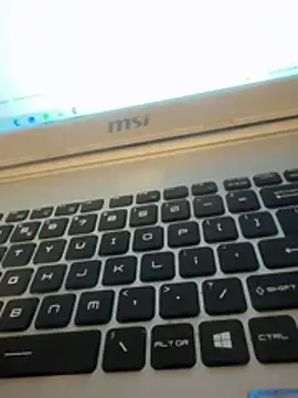 DozenGreeting2000 live cam preview