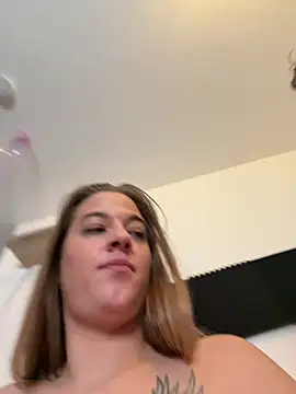 Luna_Lynn live cam preview