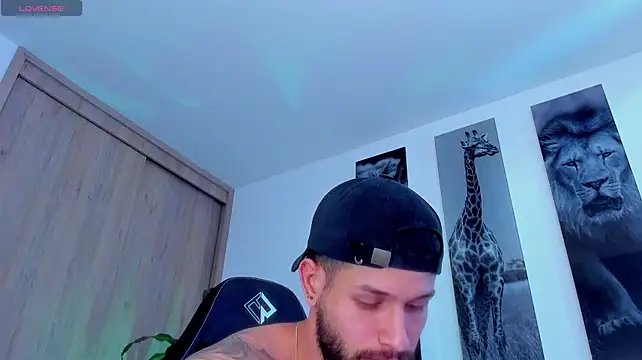 Santos_ramirez1 live cam on StripChat