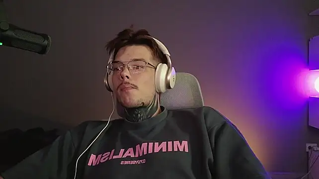 DENIS_HERE