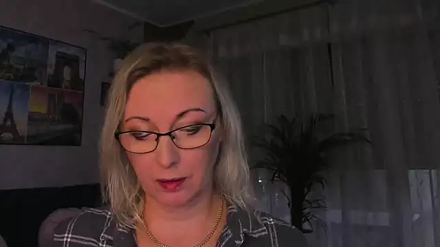 vanessa_chat