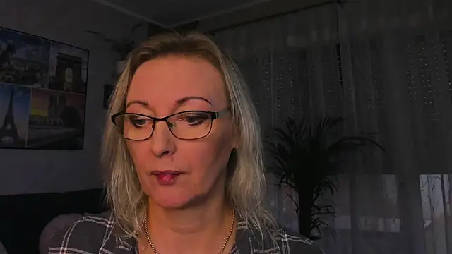 vanessa_chat