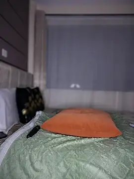 scarletmusex (F young) - Make my pussy wet💦