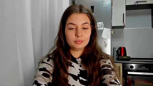 stella_aters (F young) - take off my top